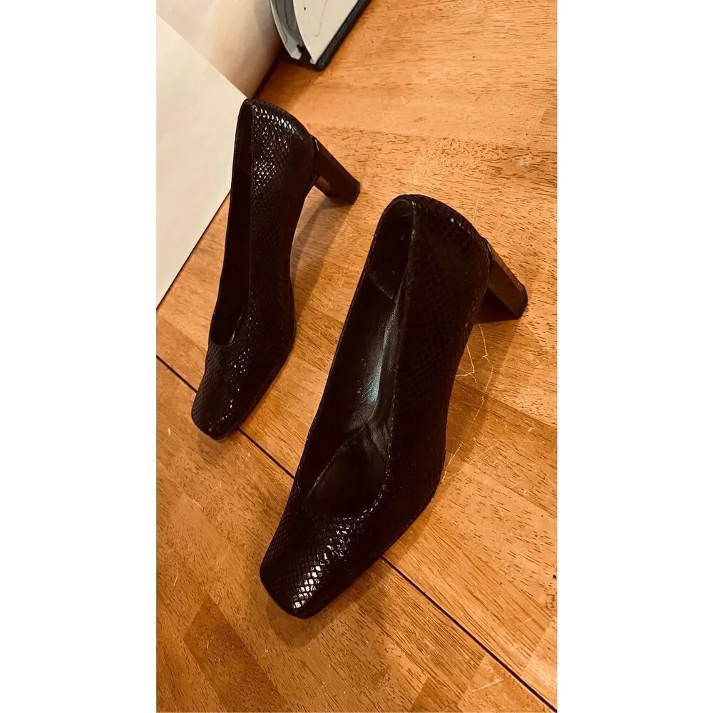 Stuart Weitzman Black Leather Snakeskin Embossed Leather Square Toes Block Heels
